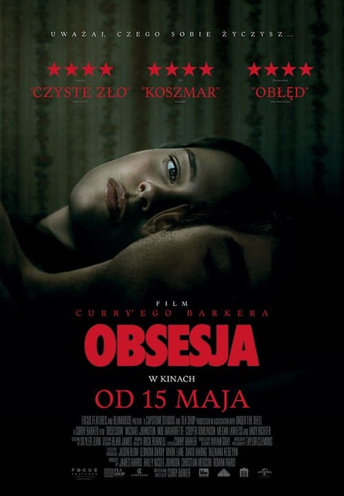 Plakat przedstawia dwie osoby leżące w ciemności na tle wzorzystej tapety. Widoczna jest twarz kobiety z jednym okiem skierowanym w stronę widza oraz fragment twarzy mężczyzny w cieniu. U góry widnieją gwiazdki ocen i hasła: „Czyste zło”, „Koszmar”, „Obłęd”.